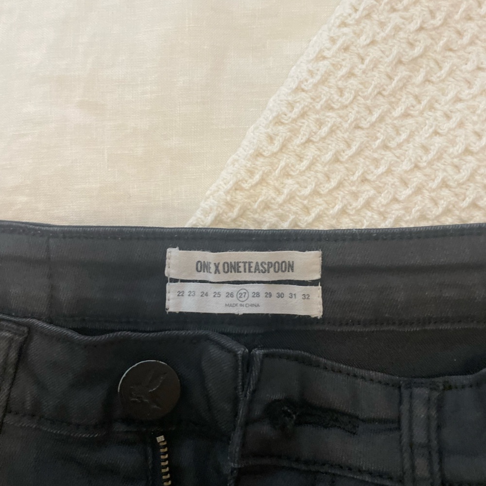 ONE TEASPOON BLACK SHORTS